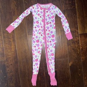 Little Sleepies Plums